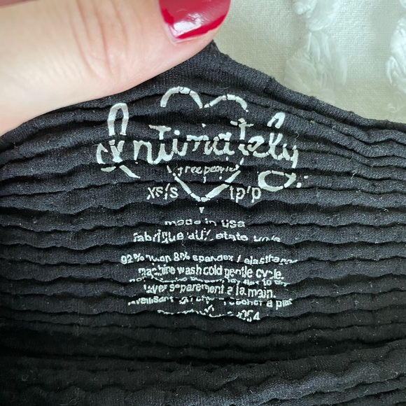 Free People black textured spandex crop top SIZE XS/S - Picture 3 of 3
